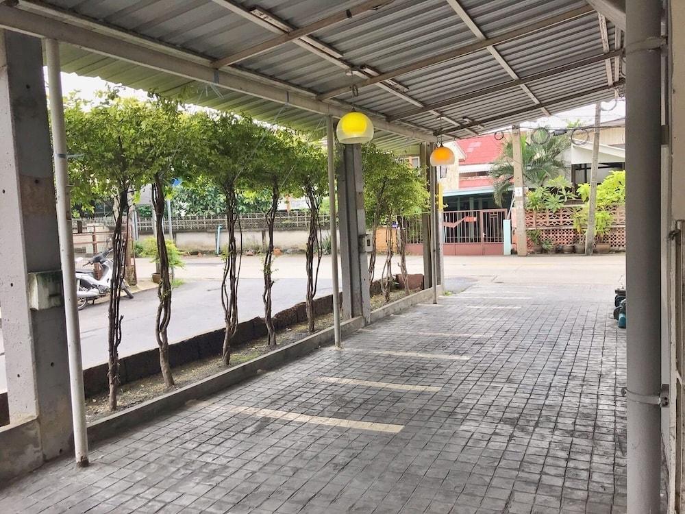 48 Ville Donmuang Airport Bangkok Exterior photo